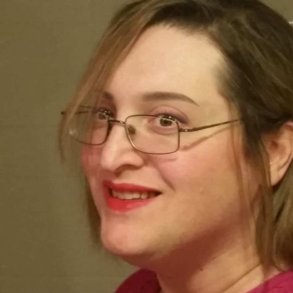 Meet your Posher, Avy